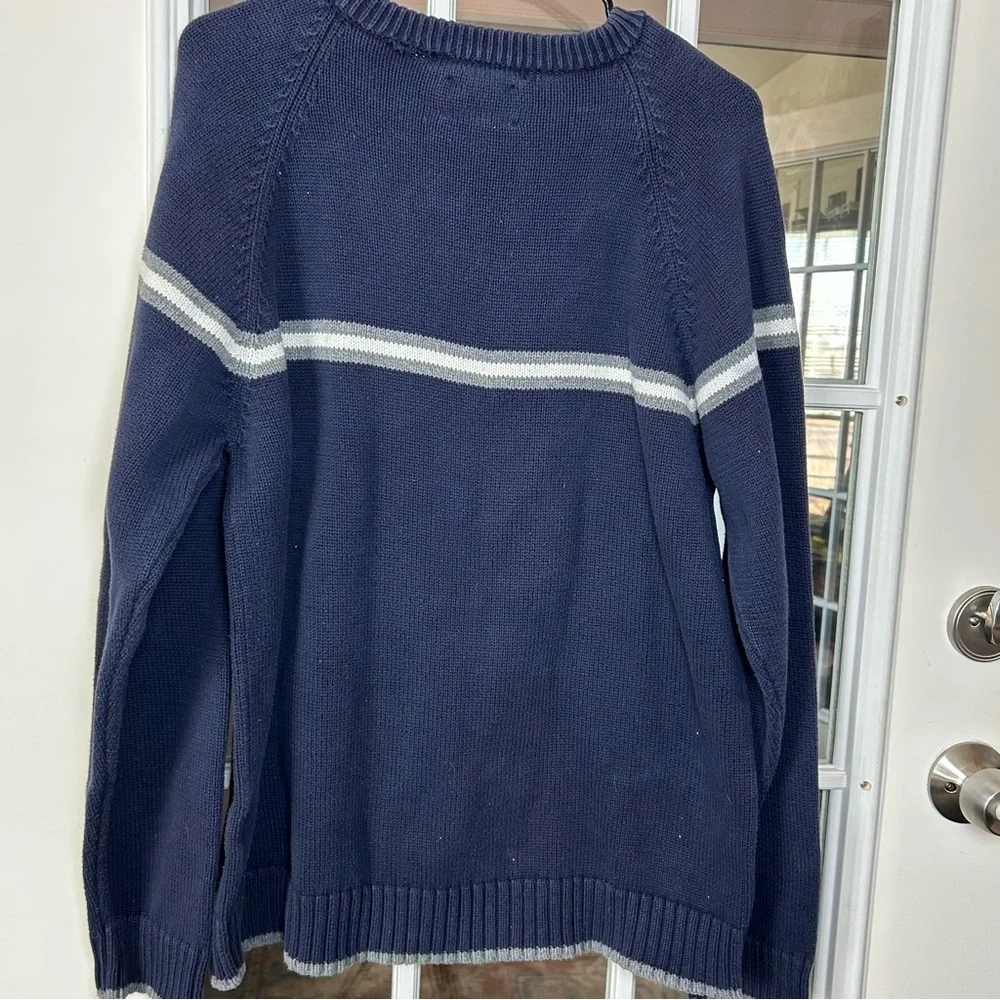 Y2K Men's Tommy Hilfiger Navy Blue Sweater with Gray Stripe‎ Size Large